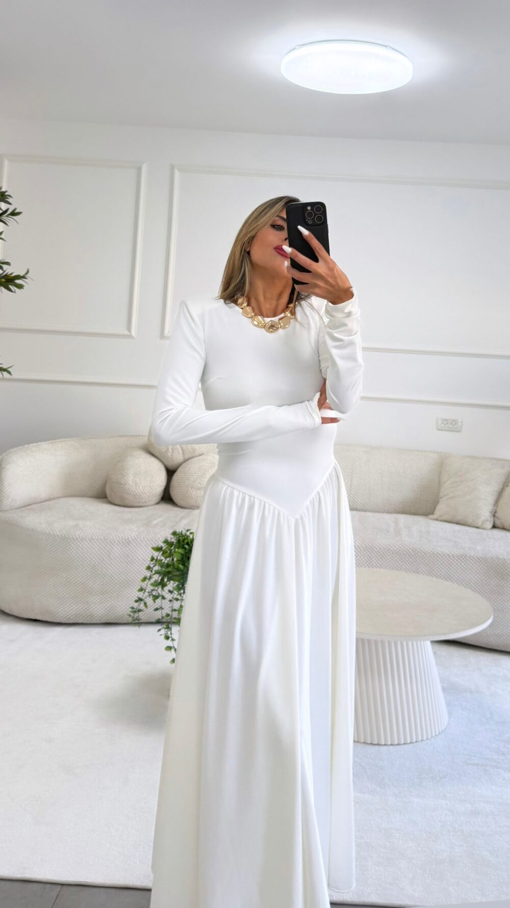 שמלת סורנטו לבנה