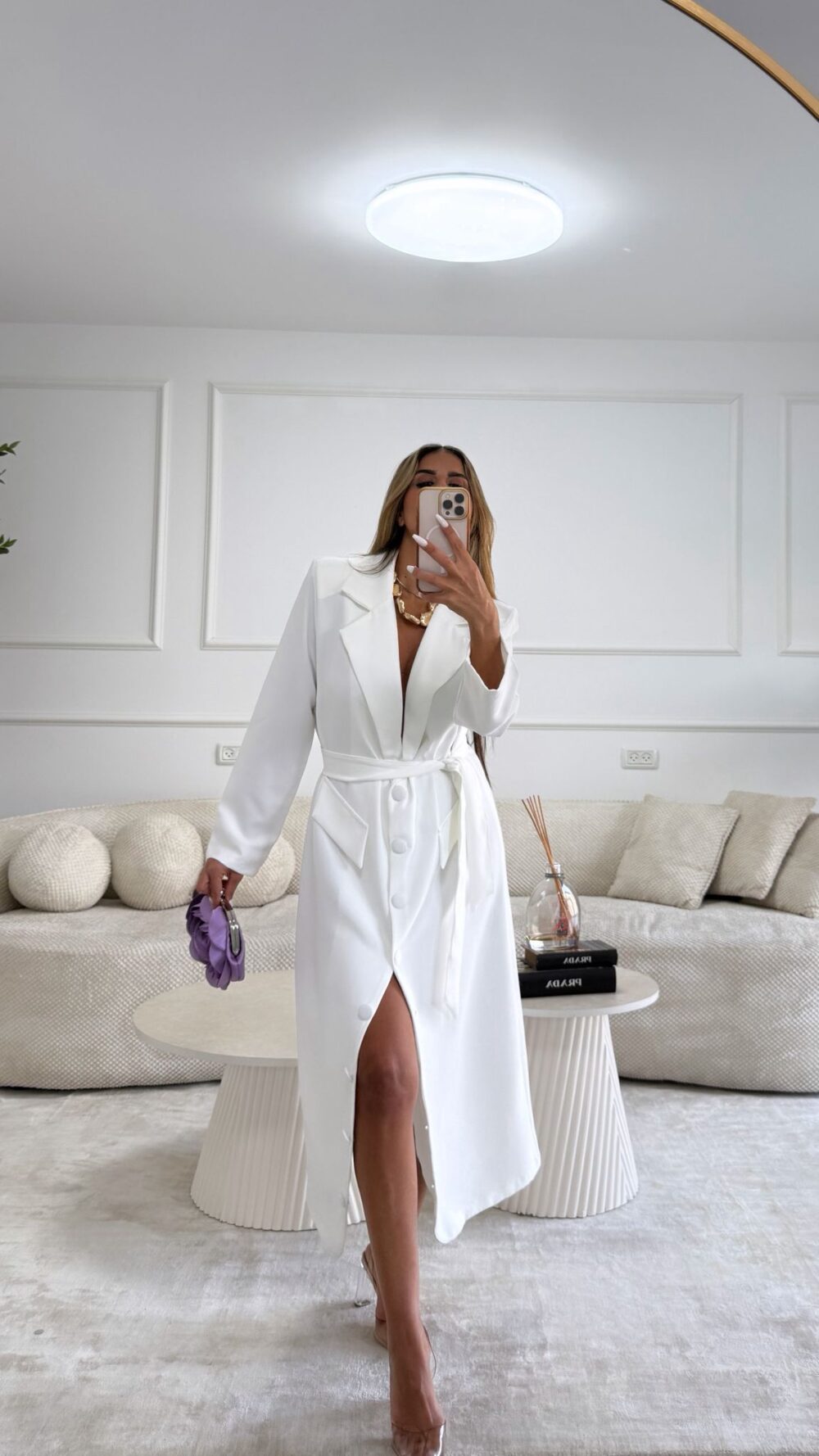 שמלת הולי לבנה