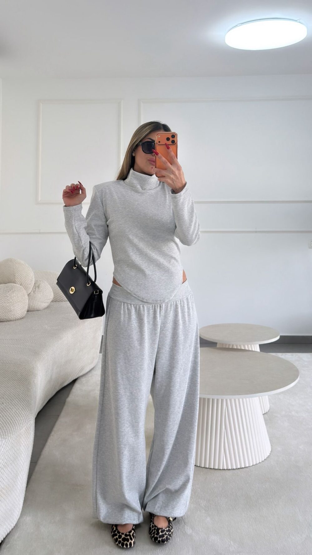 חליפת רימון אפורה