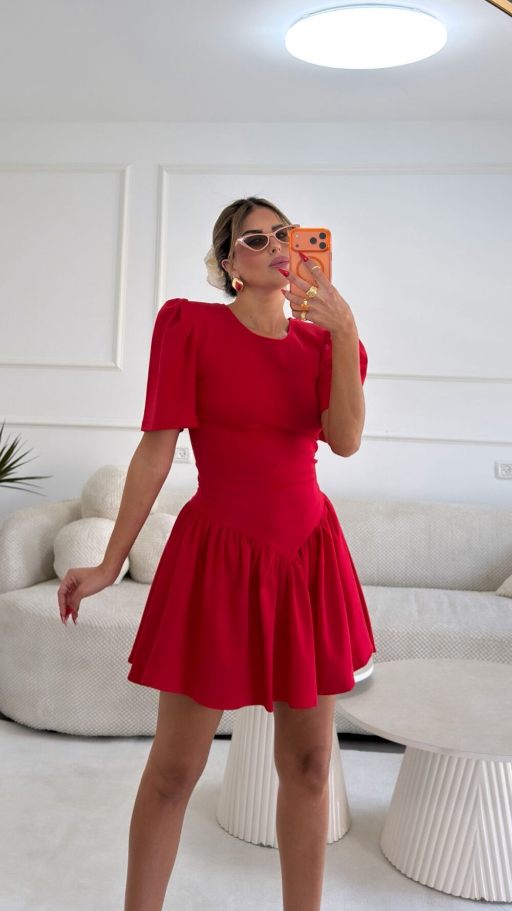 שמלת פריסיל אדומה