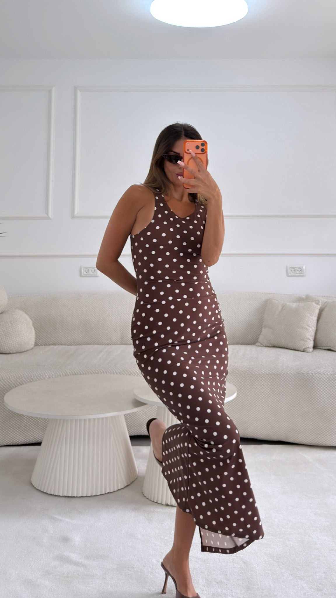 שמלת צ'או חומה – תמונה 4